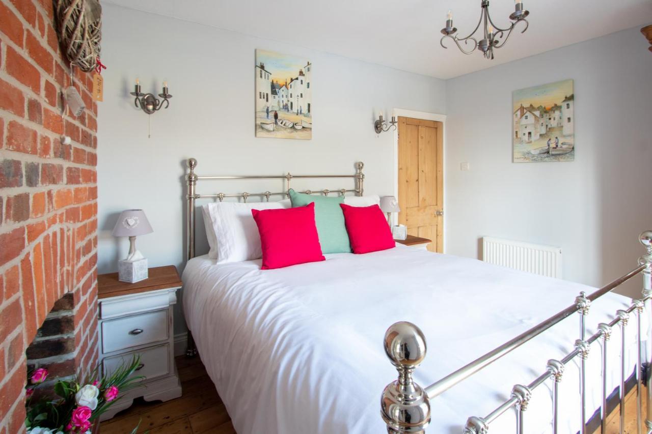 Вилла Stylish Town Centre House With Garden And Parking Opposite Bury St. Edmunds Экстерьер фото